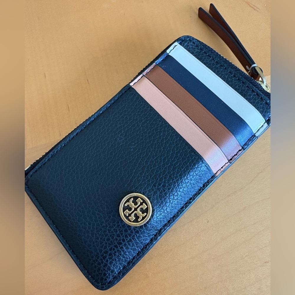 Tory Burch Robinson Pebbled Leather Card Case One Size, BLACK - Picture 2 of 6
